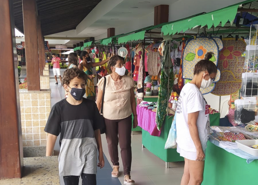 Shopping Costa Dourada Recebe Feira De Artesanato Tem Tica Carnavalesca